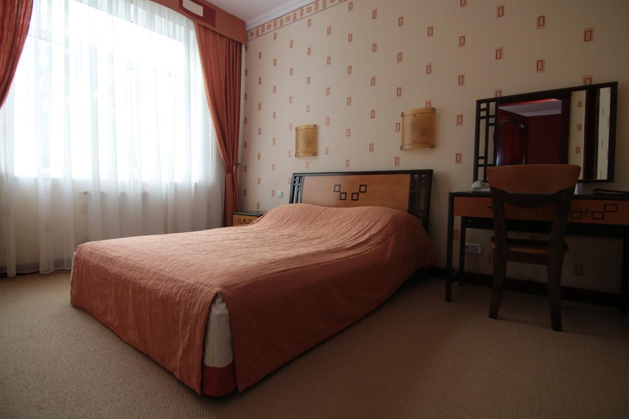 Chervona Kalina Hotell Kiev Eksteriør bilde